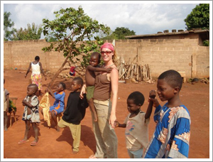 Volunteering Abroad – A “Travel Bug” Cure!
