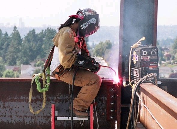 Women in Skilled Trades (French version available)