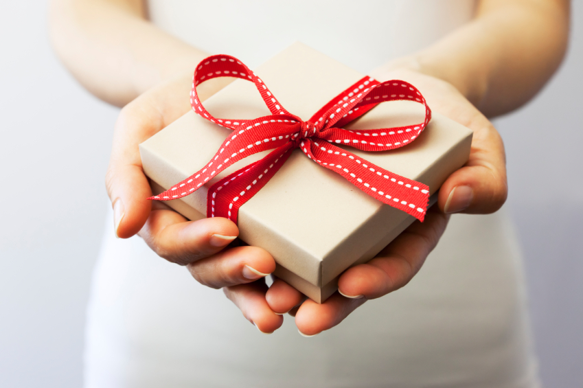 Holiday Gift-Giving on a Student Budget