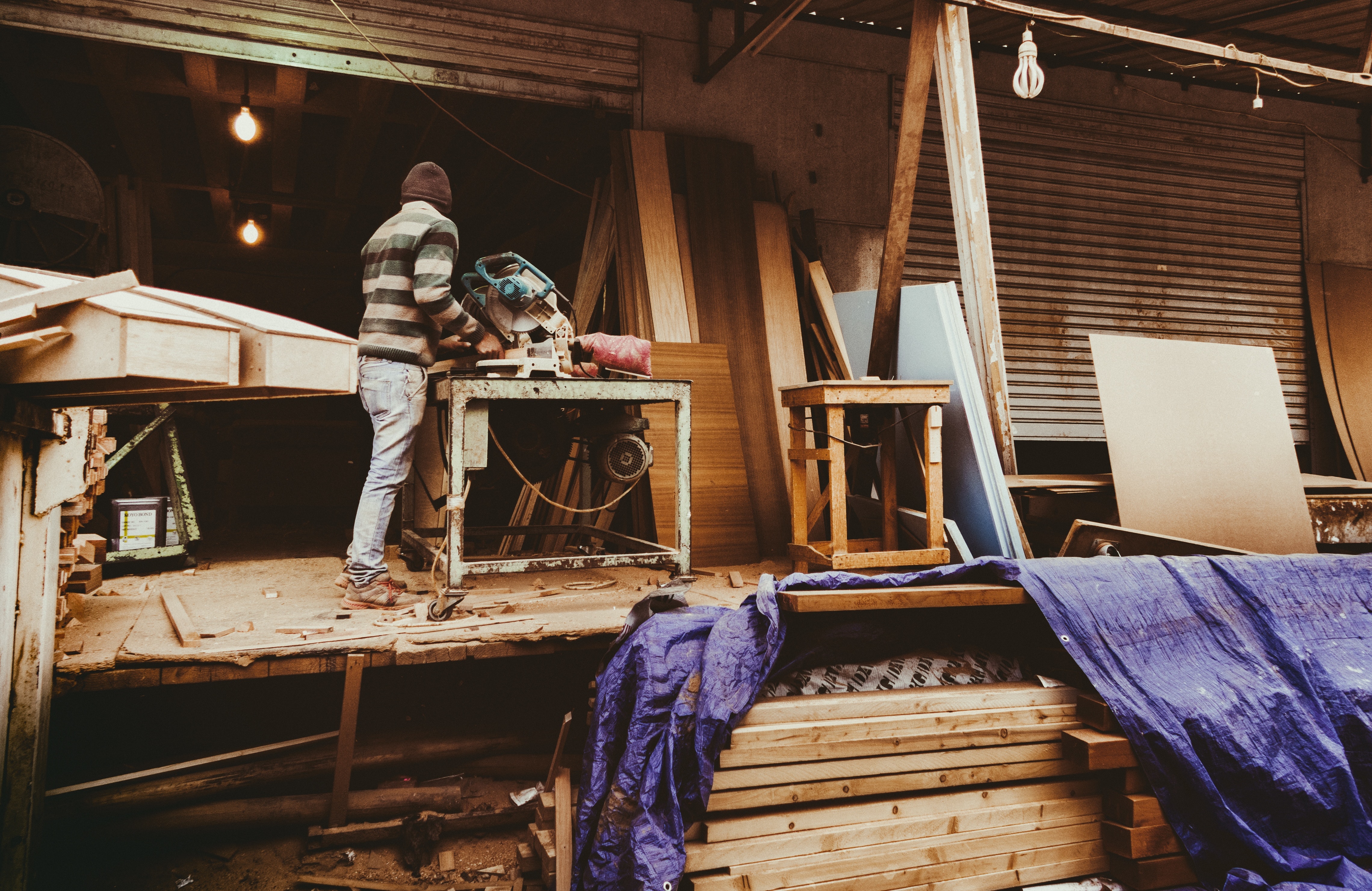 A Closer Look at a Career as a Carpenter