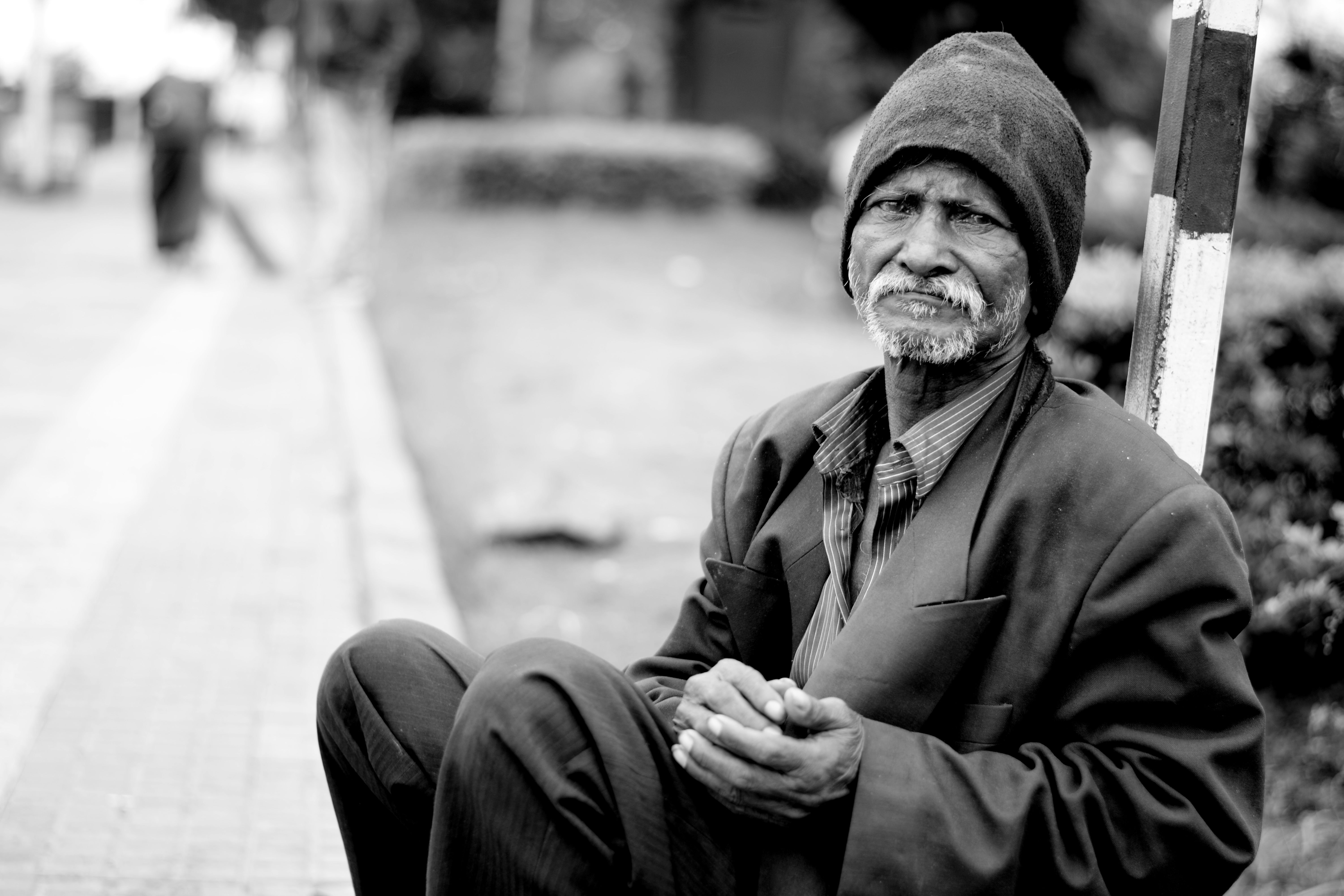 Helping Hands for the Homeless in Canada