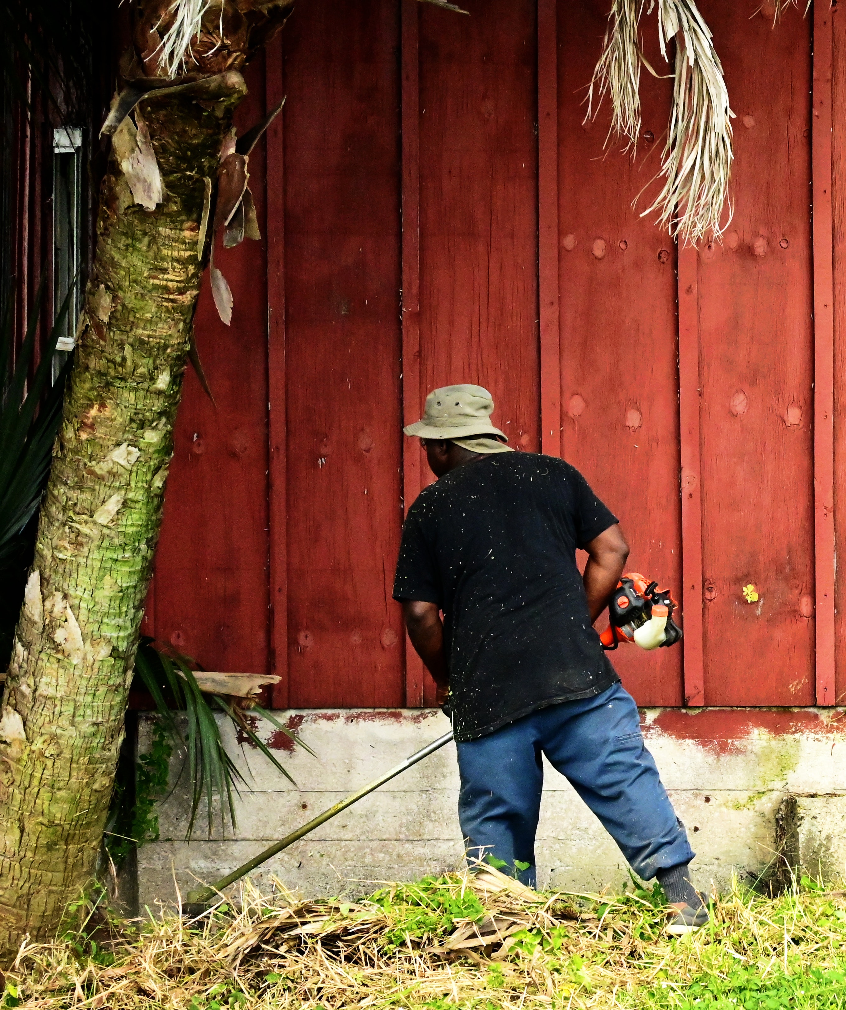Career Profile: Landscaper or Groundskeeper