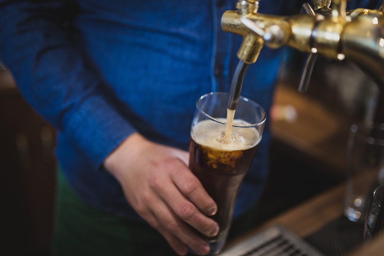 Career Profile: Bartender (French version available)