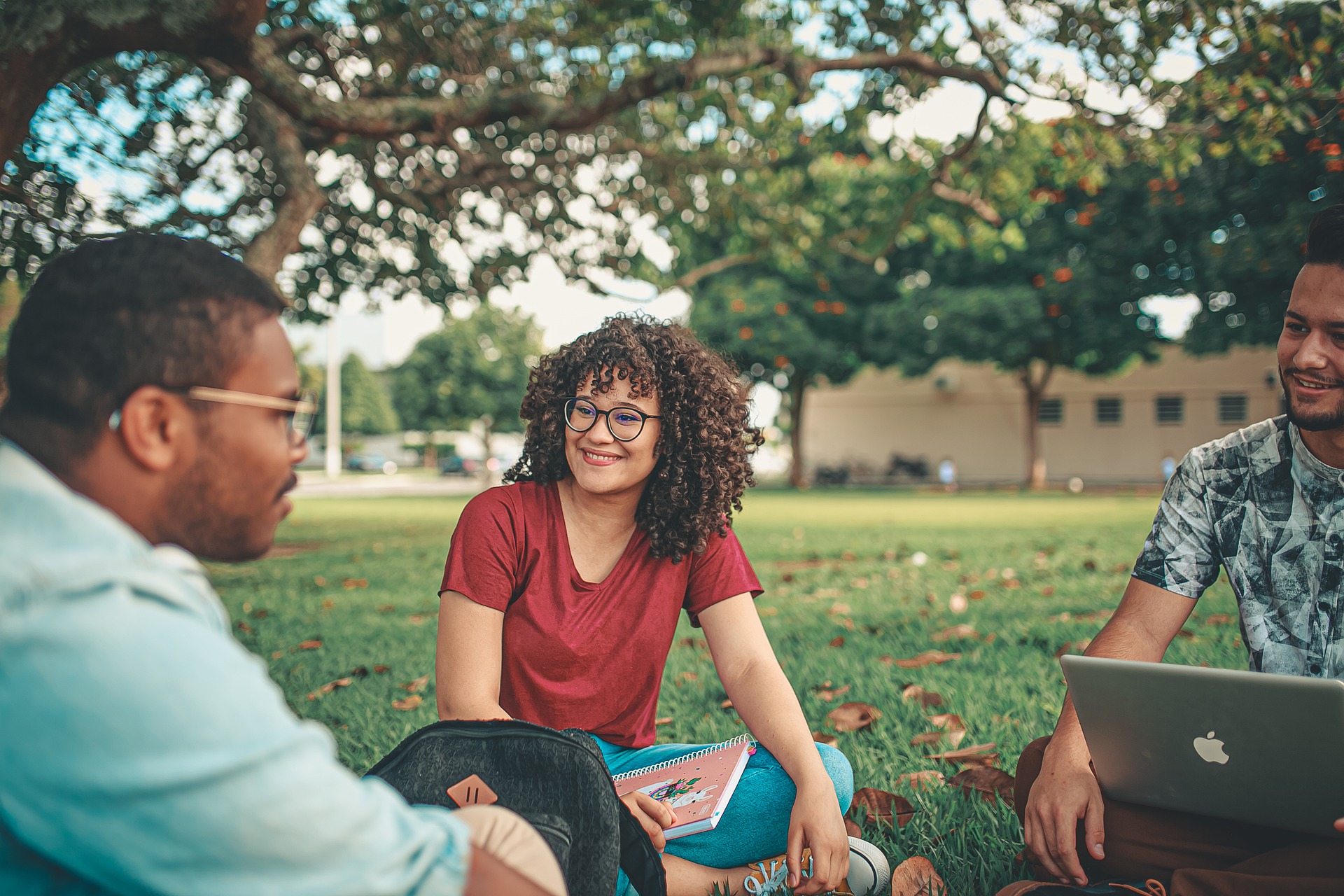 Ways to Make New Friends in Post-Secondary (French version available)