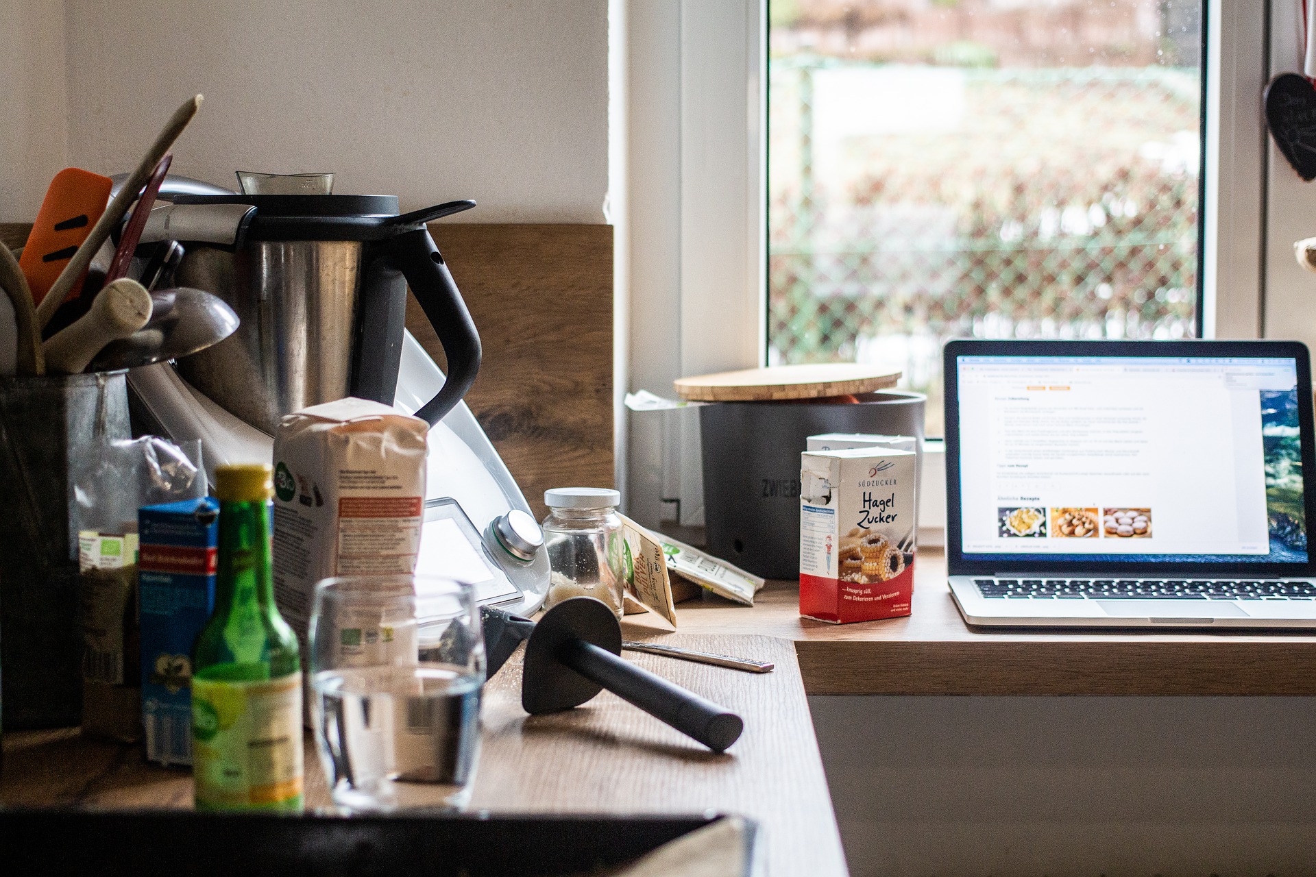 4 COVID-19-Inspired Money-Saving Techniques to Carry On Post-Pandemic