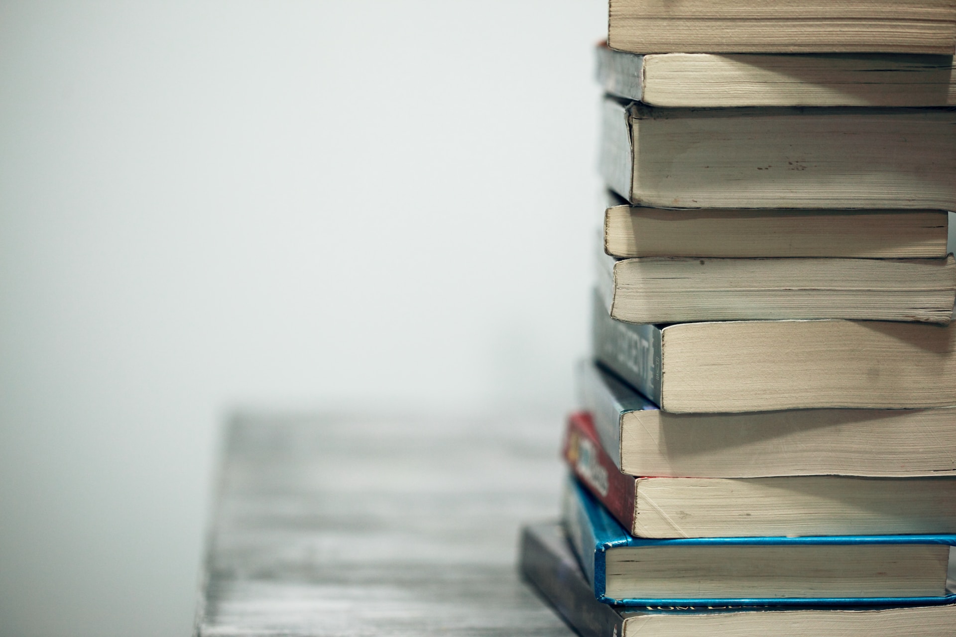 Textbooks Are Pricey, But It’s Possible to Save On Costs