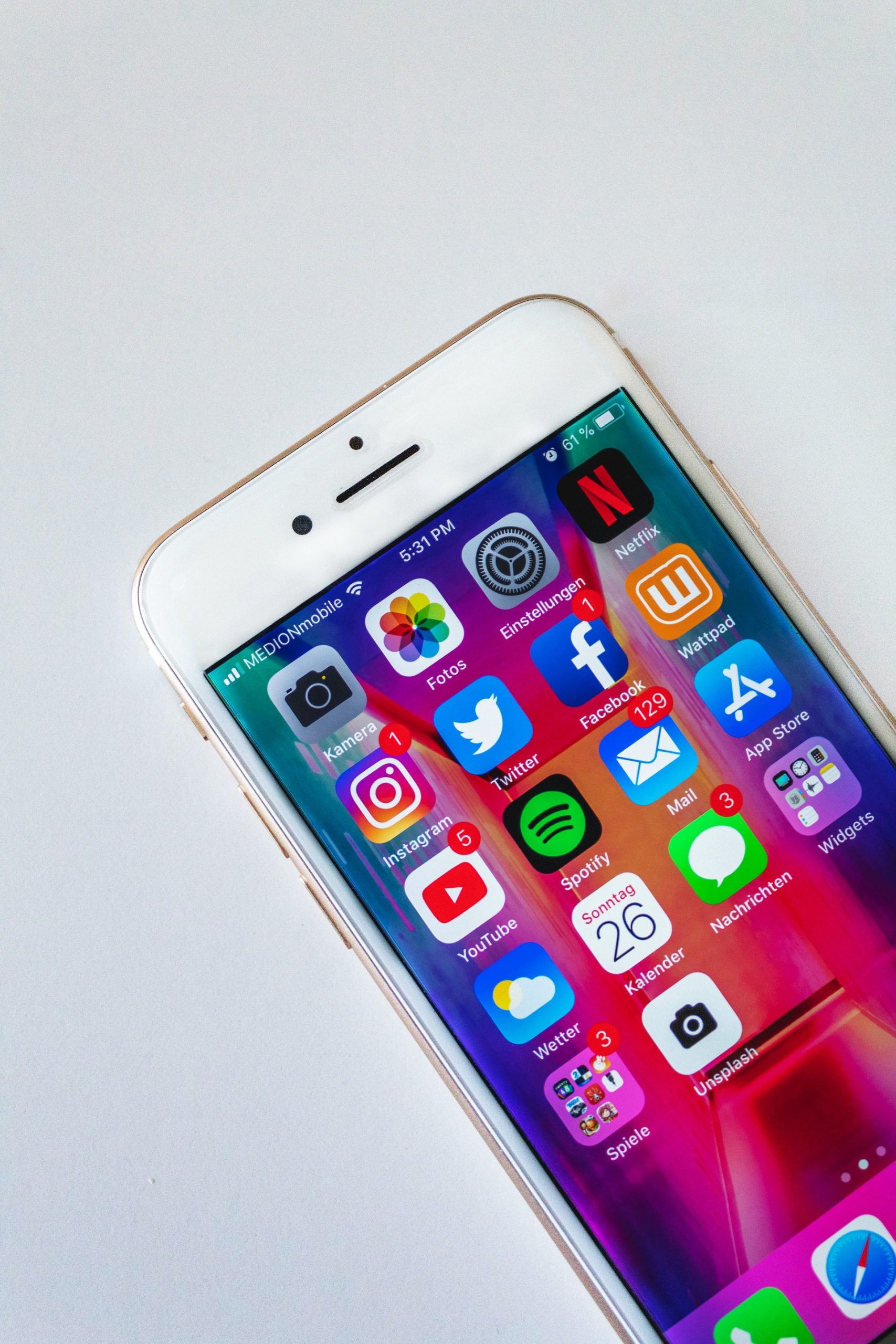 Loneliness in the Age of Social Media